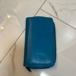 Filofax Saffiano Personal zip wallet/organizer